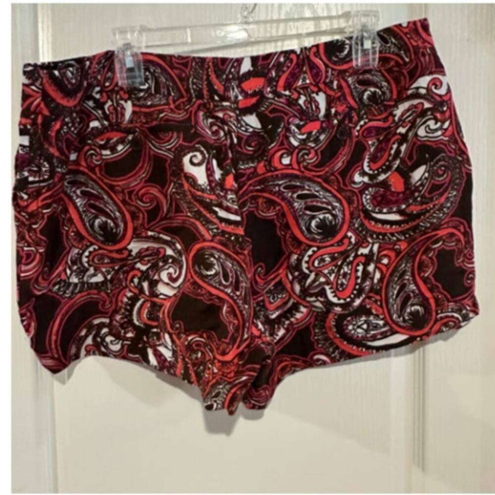 Madison Linen blend Shorts 16  Brown and pink paisley print